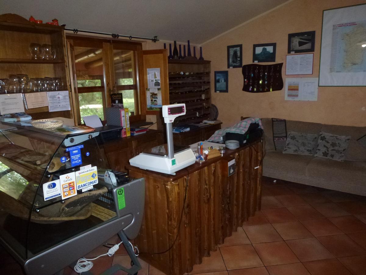 Agriturismo Nuragh'Elighe Sindia エクステリア 写真