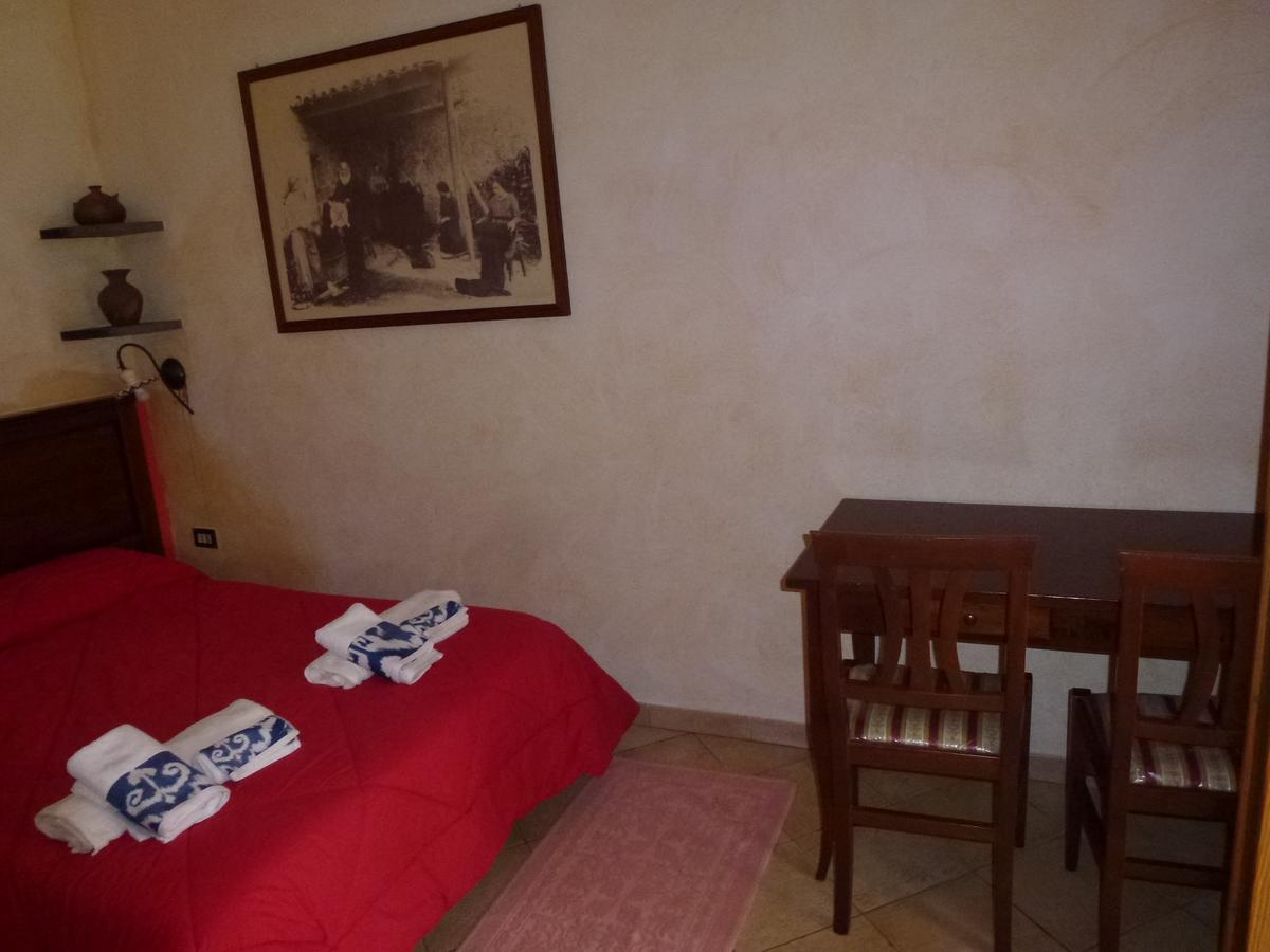 Agriturismo Nuragh'Elighe Sindia エクステリア 写真